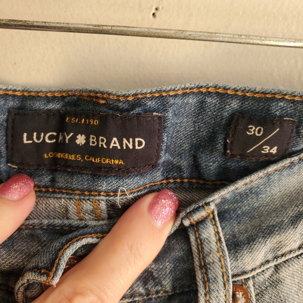 Lucky Jeans - Picture 2 of 7